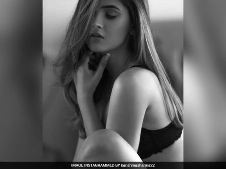VIRAL..ये हैं साल 2018 की पहली बेहद न्यूड..सेक्सी तस्वीरें..संभलकर..अकेले में देखें..