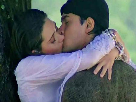 बॉलीवुड का सबसे लंबा किसिंग सीन, तोड़ डाला रिकॉर्ड, 10 Pics देखकर चौंक जाएंगे आप