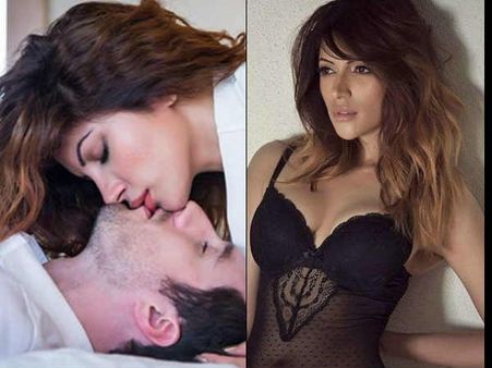 Adult फिल्म की एक्ट्रेस, पति के साथ हुईं इंटीमेट.. देखें वायरल तस्वीर