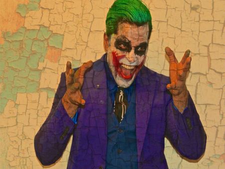 2018 का डरावना वीडियो,सुपरस्टार की ये तस्वीर,अकेले में देखना मना VIRAL