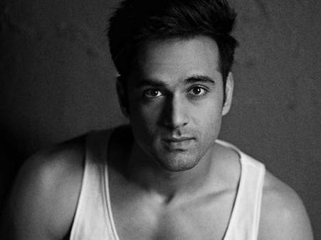 INTERVIEW: ''सलमान खान ने कहा- बॉक्स ऑफिस पर मेरी भी गारंटी नहीं है.. तुम तो अभी आए हो..''