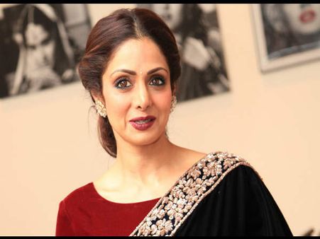 UPDATE: आज देर शाम तक पहुंचेगा श्रीदेवी का पार्थिव शरीर, कल होगा अंतिम संस्कार