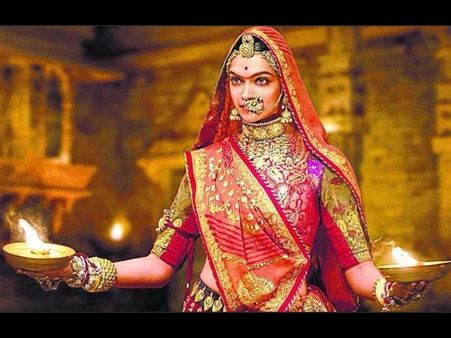 BOX OFFICE: 600 करोड़ की कमाई के साथ.. सलमान खान को किया पीछे!