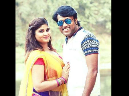 आखिरकार दर्शकों का इंतजार हुआ खत्म, रिलीज हुई 'मोहब्बत मीठ लागेला'