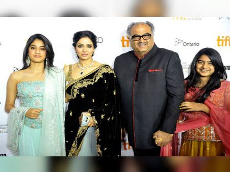 राष्ट्रीय फिल्म अवॉर्ड 2018: श्रीदेवी को बेस्ट एक्ट्रेस का अवॉर्ड मिलने पर, कपूर परिवार का पोस्ट