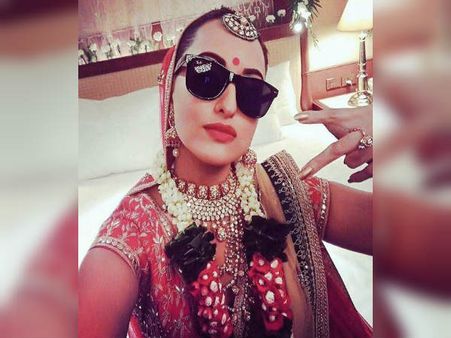 हैप्पी फिर भाग जाएगी: सोनाक्षी सिन्हा की फिल्म की फोटो वायरल, मलेशिया में हो रही है शूटिंग
