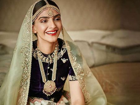 #SonamKaSangeet: संगीत की प्रैक्टिस करवा रही हैं फराह खान, इन गानों पर हो रही तैयारी