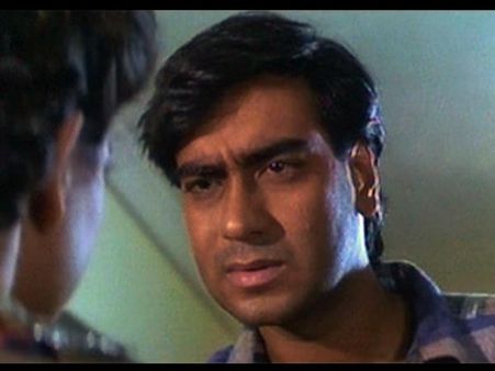 अजय देवगन को किया रिजेक्ट, बोले रंग थोड़ा डार्क है, बन गए सबसे बड़े हीरो लोगों ने किया कॉपी