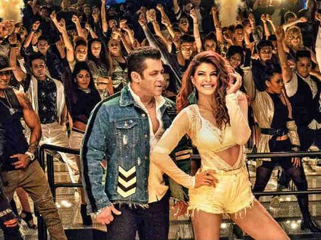 सलमान खान की 'रेस 3' का BOX OFFICE धमाका- 150 करोड़ कलेक्शन पार!