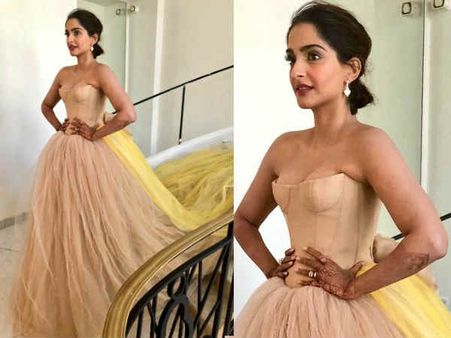 First Pic हो गई रिजेक्ट, ये लीजिए दूसरा लुक, पास या फेल?