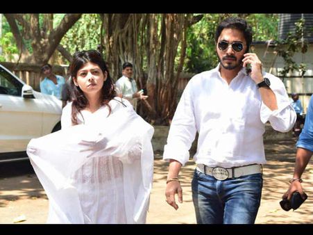 श्रेयस तलपड़े 14 साल बाद बने पापा, सरोगेसी से घर मे शामिल होगा नया सदस्य