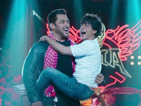 एक Dhamaka तो कर दिया, अब इंतजार है Khan दोस्तों के फाइनल Film का.. ऐसी दोस्ती!