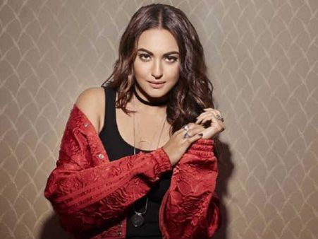 सलमान खान की रेस 3 OPENING को ज़ोर का झटका: कैंसिल ही समझ लीजिए ये धमाका