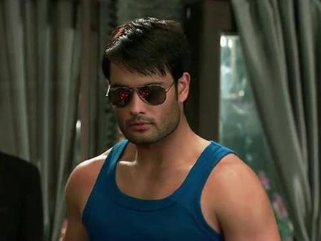 B'DAY SPCL ये हैं एशिया के सबसे सेक्सी सुपरस्टार,इनके आगे फेल हैं शाहरुख-सलमान