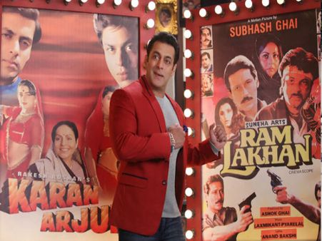 BIGG BOSS 12 की पहली फाइनल लिस्ट LEAK,7 स्टार्स एक साथ,फैंस के लिए सरप्राइज!