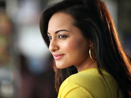 सलमान ने दिलाई 2 ब्लॉकबस्टर, अक्षय के साथ Dhamaka, फिर भी Flop हैं ये एक्ट्रेस