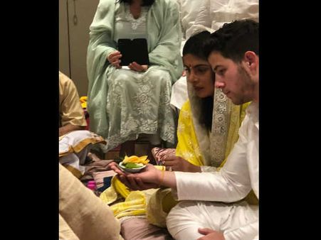 शरमा जाएंगी प्रियंका, निक जोनस करने जा रहे हैं ऐसा काम, यकीन नहीं कर पाएंगे आप!