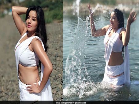 मोनालिसा का पानी में सेक्सी डांस,अकेले में देखिए ये VIDEO,लाखों लोग देख चुके हैं