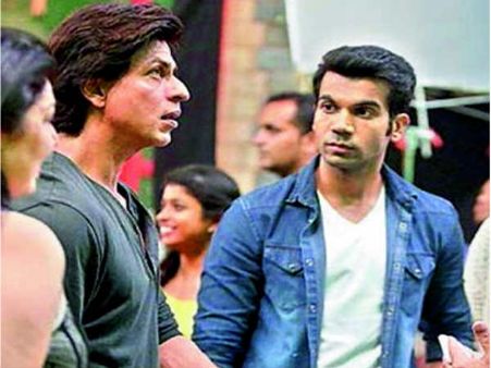 मैं शाहरूख खान के पोस्टर से बातें करता था, आज लोग मुझे अपनी फिल्मों में हीरो का रोल दे रहे हैं