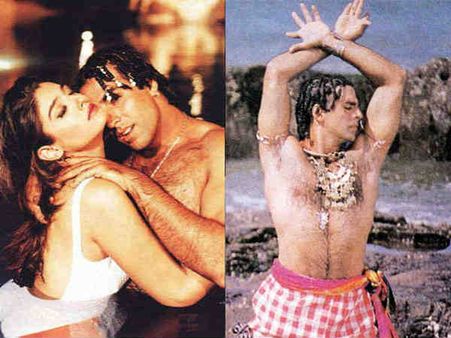 अक्षय कुमार की अजीबो-गरीब हरकतें, कैमरे में कैद, देख कर भौचक्के रह जाएंगे आप