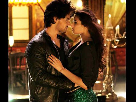 सलमान खान कितनी भी कोशिश कर लें, Flop ही हो गए ये 10 स्टार, 3 साल पहले की कहानी