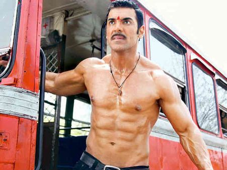 सबसे बड़े एक्शन हीरो, सत्यमेव जयते के बाद एक और Dhamaka, बेस्ट एक्शन फिल्में