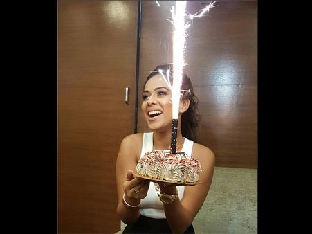 B'Day Spcl एशिया की नंबर 1 सेक्सी सुपरस्टार,28 की उम्र में मचा दिया बवाल