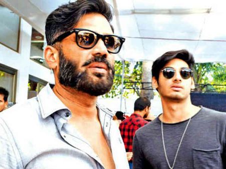 सुनील शेट्टी के बेटे करेंगे धमाकेदार डेब्यू, जबरदस्त एक्शन फिल्म, लिस्ट में 10 स्टार किड्स