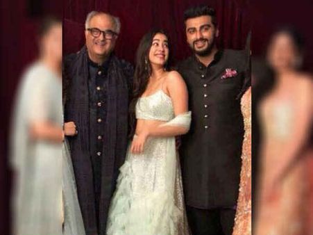 Breaking Buzz: भाई - बहन के रिश्ते पर अर्जुन कपूर और जान्हवी कपूर की शानदार फिल्म की तैयारी