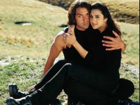 20Years: 90s के सुपरस्टार की ब्लॉकबस्टर फिल्म, 4 साल गायब, सलमान के बाद अक्षय के साथ Dhamaka