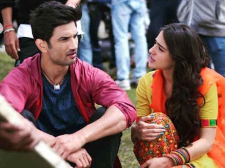 'रिलेशनशिप में थे सुशांत और सारा अली खान, सोनचिड़ैया फ्लॉप होते ही सारा ने कर लिया था ब्रेकअप'