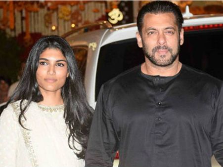 दबंग 3 से धमाकेदार DEBUT- 2020 में अपनी भांजी को लांच करेंगे सलमान खान!