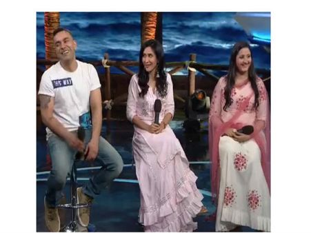 Bigg Boss 12: श्रीसंत की पत्नी भुवनेश्वरी का सुरभि पर हमला, आप माफी के लायक नहीं हो VIDEO