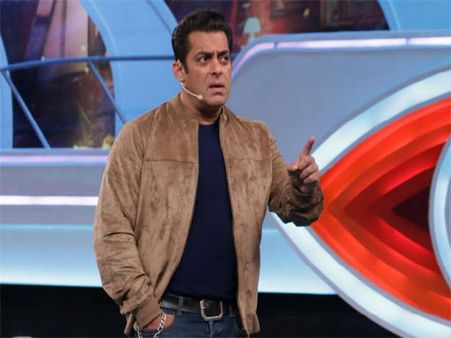 Flop होने के बाद, Bigg Boss 12 से सलमान के साथ 6 सुपरस्टार्स की कमाई 350 करोड़ Shock !