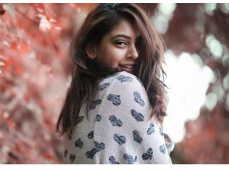 इश्कबाज से पहले नीति टेलर की बेहद सेक्सी तस्वीरें, फैंस ने कर दी वायरल Hot