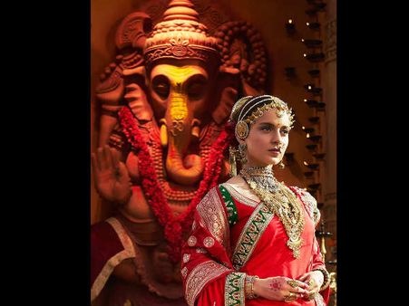 झांसी की रानी मेरी चाची हैं क्या- मणिकर्णिका को लेकर फिर बॉलीवुड पर भड़की कंगना रनौत