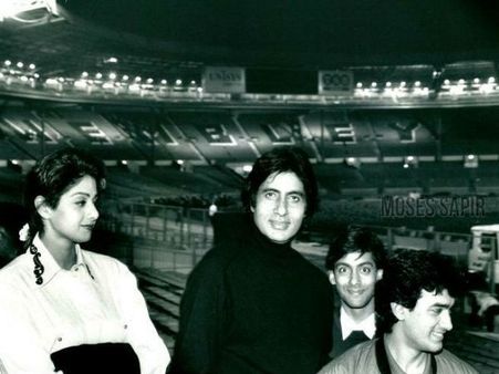 अमिताभ बच्चन ने सलमान, आमिर और श्रीदेवी के साथ पोस्ट की फोटो, बताया तस्वीर का इतिहास