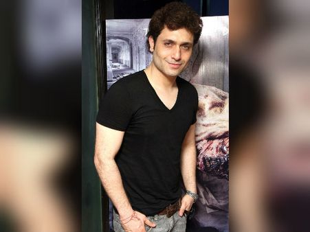 विवादित अभिनेता शाइनी अहूजा पर बनेगी बायोपिक? नौकरानी ने लगाए थे रेप के आरोप!