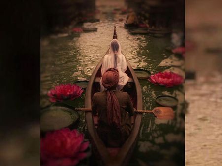 फिल्म 'कलंक' से वरूण धवन- आलिया भट्ट की खूबसूरत झलक- लेकिन ट्विस्ट के साथ!