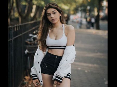 पूजा बेदी की बेटी आलिया फर्नीचरवाला का ये वीडियो देख दंग रह गए लोग; सैफ के साथ कर रही हैं डेब्यू