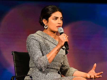 MeToo- पहली बार प्रियंका चोपड़ा ने किया खुलासा- 'मेरे साथ भी हुआ है यौन शोषण'