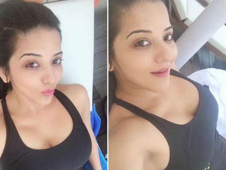 टीवी की सेक्सी डायन मोनालिसा बन गईं जलपरी, पानी में बेहद Hot, तेजी से वायरल