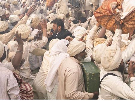 Bharat- अली अब्बास जफर ने पोस्ट की विभाजन की तस्वीरें- रोंगटे खड़े कर देगी जैकी श्रॉफ की झलक