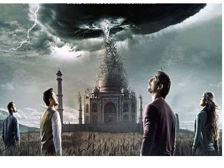 SkyFire Review : प्रलय आने वाला है, प्रकृति के कहर की ये कहानी आपके रोंगटे खड़े कर देगी