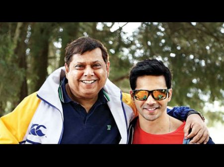 मैंने 6 महीने सोचने के बाद, वरूण के साथ कुली नंबर 1 रीमेक पर काम शुरु किया - डेविड धवन
