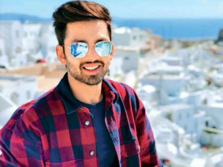 सिंगर नेहा कक्कड़ के एक्स बॅायफ्रेंड ने Bigg Boss 13 के लिए कर दी लाखों की डिमांड !