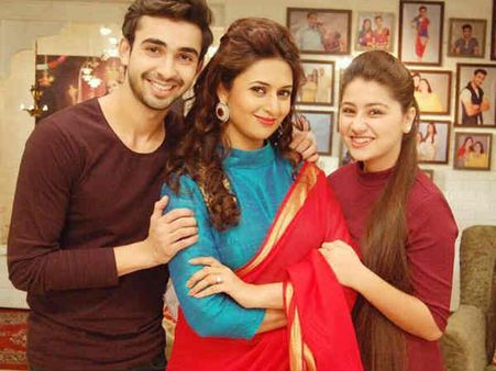 इशिता-रमन के फैंस के लिए बड़ी खबर, ये है मोहब्बतें नहीं होगा बंद, मेकर्स का बड़ा फैसला !