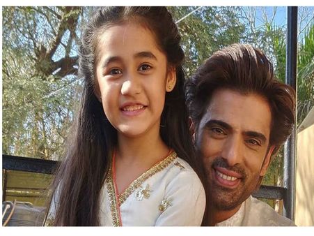 बेटी कुल्फी से मिले सिकंदर, पंजाबी फ़िल्म 'शदा' देख कर मनाएंगे अपने बेटी से मिलने का जश्न!