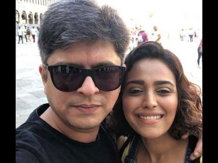 अभिनेत्री स्वरा भास्कर का 5 साल बाद ब्रेकअप- इस फिल्म के राइटर को कर रहीं थीं डेट