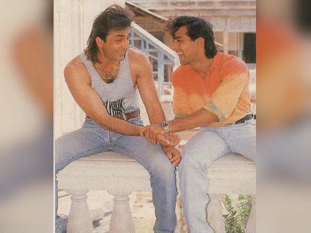 दोस्त संजय दत्त के जन्मदिन पर सलमान खान ने ऐसे किया Wish- शानदार तस्वीर वायरल